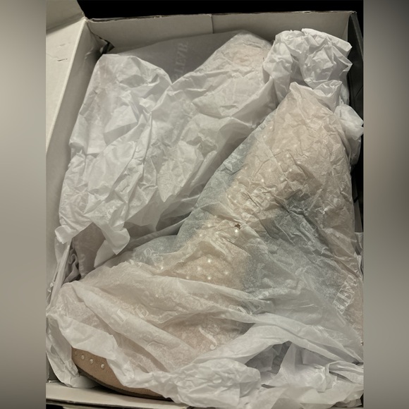 Nude Platform Heels Covered in Rhinestones - Picture 7 of 8